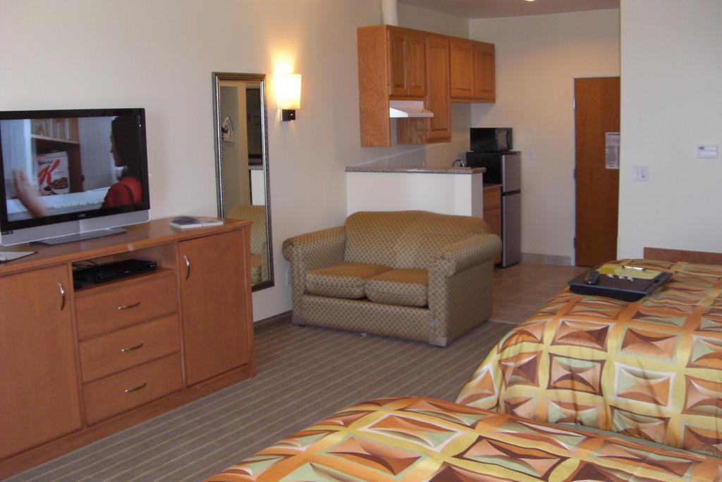 Hotel Super 8 By Wyndham Austin/Airport North Exterior foto